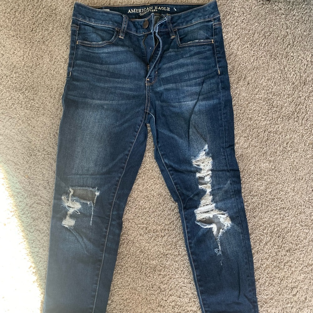 Lightly used American eagle Jegging jeans!